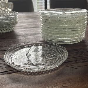 Wexford 8 Piece Snack Plate Pressed Glass Set